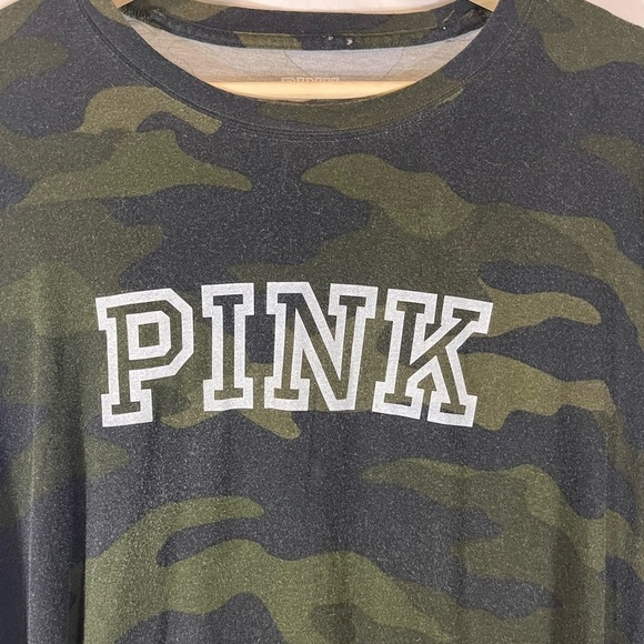 PINK Long Sleeve Camo Tee Size Large - Picture 6 of 6
